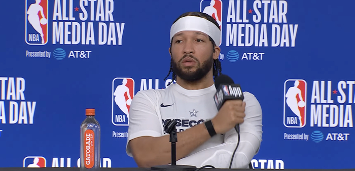 布伦森全明星专访：谈索汉加盟与团队韧性，强调专注当下