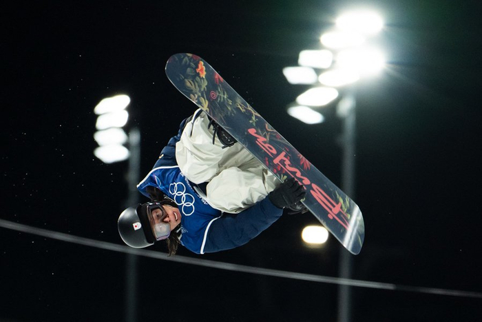 平野步梦和佩茨是单板圈内相识多年的老友