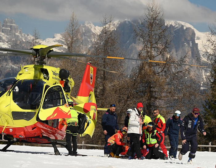 2025年4月，布里尼奥内在比赛中遭遇重伤，被直升机送往医院救治