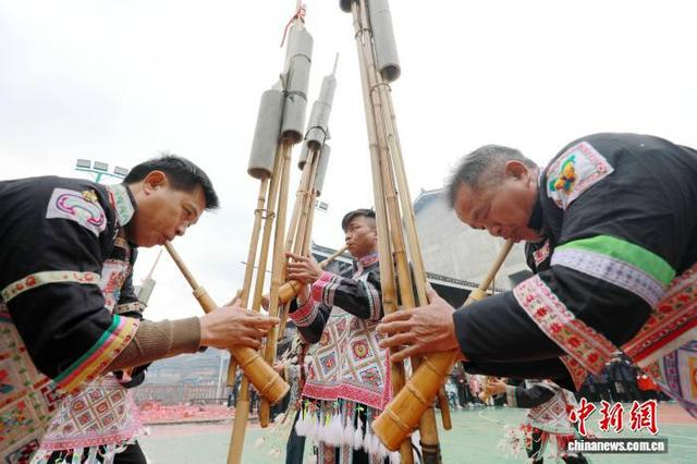 图为芦笙踩堂表演。龚普康 摄