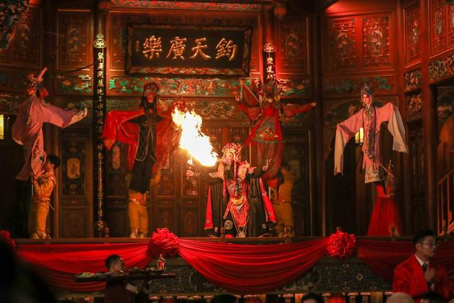 非遗表演精彩纷呈。（庄歌尔 摄）