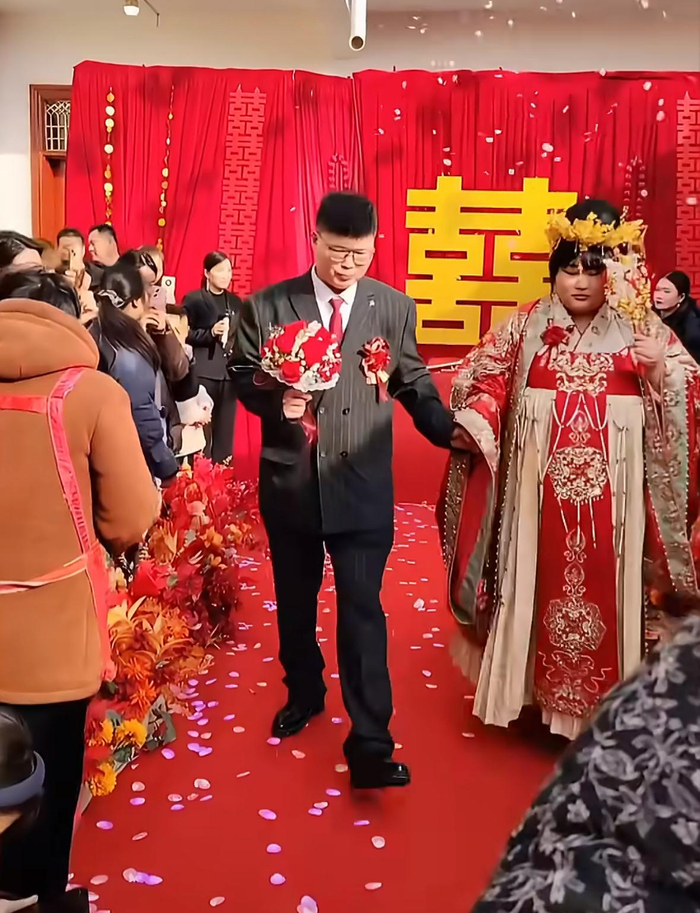     打开网易新闻 查看精彩图片    