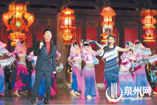 沙宝亮和吉克隽逸演唱《快乐想念》