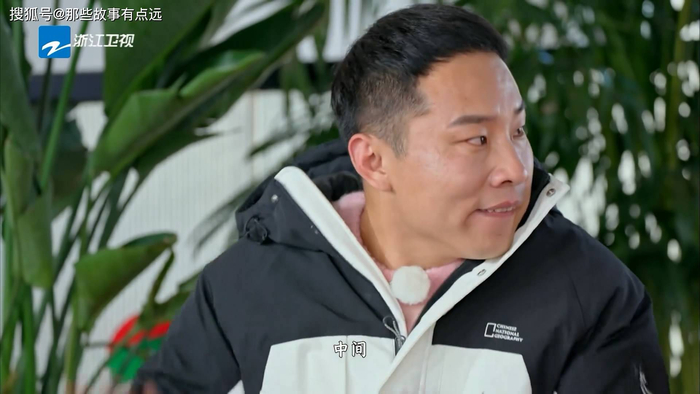 所以说从这两个片段就能够看出来，徐志胜的成功绝对不只是靠运气，他最大的特点可能就是会让身边人觉得跟他在一起很舒服，就像网上说的那样，每个嘉宾都想身边能有一个徐志胜，可惜徐志胜只有一个。