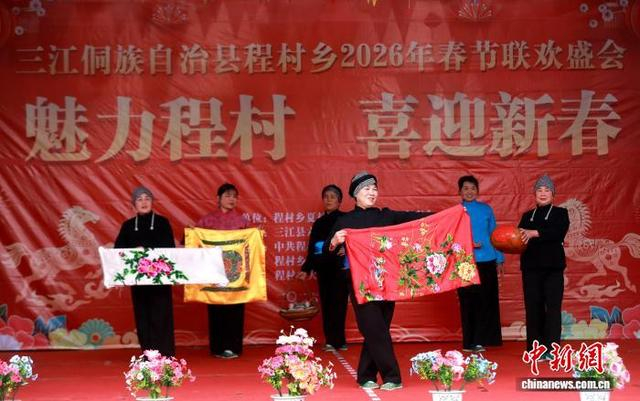 图为活动现场。龚普康 摄