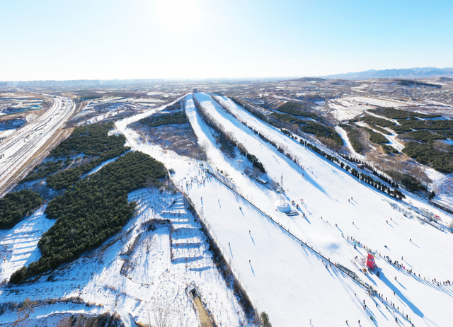图片来源：紫云山滑雪场微信公众号