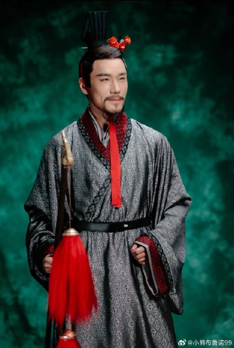除了刘学义,还有哪些演员在《贺花神》中扮演了花神角色?|山东|胡兵|春晚|央视春晚|牡丹_新浪新闻