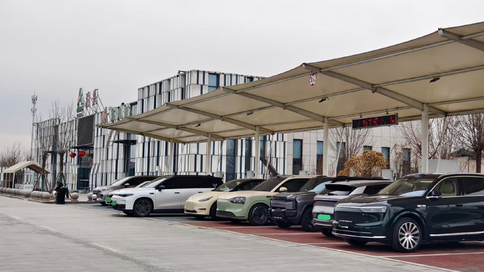 泊头服务区。受访者供图