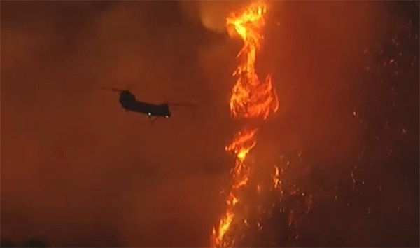 2025年1月的洛杉矶地区火灾 视频截图