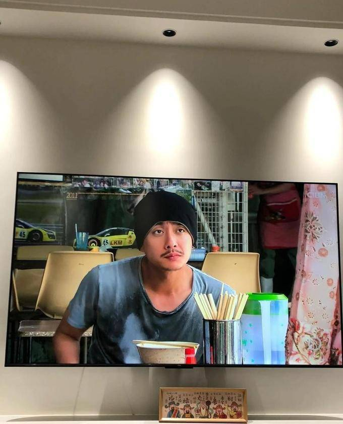 在线的读者们有喜欢黄宗泽的吗？欢迎在评论区扣1噢！