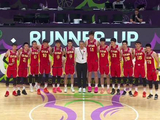 中国男篮亚洲杯摘银站上领奖台