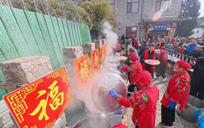 2月21日，正月初五，怀柔区雁栖镇范各庄村，第七届“燕城五福饺子宴”系列活动举办。怀柔区委宣传部供图