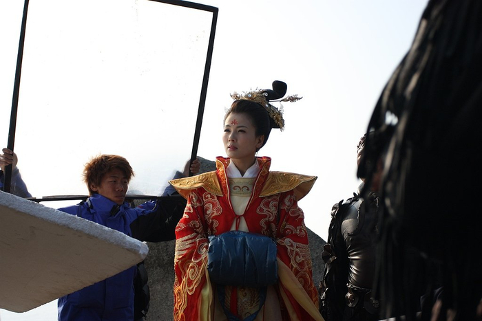 《妈祖》工作照，刘涛在拍戏中 （来源：CFP）