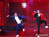 陈伟霆太帅了！携手黄渤张艺兴演唱《最好的舞台》，舞蹈太魔性了