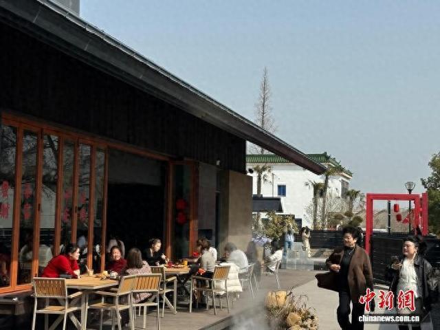 春节期间，溇港景区内游客爆满。吴兴区委宣传部供图
