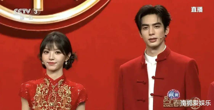  总体而言，观众对田曦薇与宋威龙的同框反应热烈而真切。两人从外形到性格的高度契合，证明了优秀搭档是可遇不可求的存在。全网喊话递本子，流露的是真实而热烈的情感期待。 [免责声明]文章所述时间、过程及图片均来源于网络，旨在传播正能量，绝无低俗或不良导向，请观众理性看待事件，避免留下主观臆断或恶意评论。互联网不是法外之地，如本文存在真实性争议、版权问题或图片侵权，请及时联系作者，我们将予以删除。