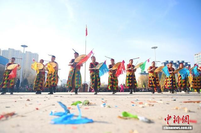 图为临洮傩舞表演。中新社记者 李亚龙 摄