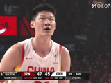 下半场回来中国男篮直接打了日本队一个13比0攻击波，分差只剩1分了！