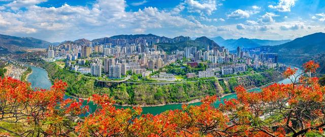 攀枝花主城区 王东摄