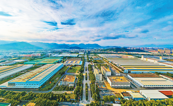 青口汽车工业园区发展日新月异。林双伟 摄