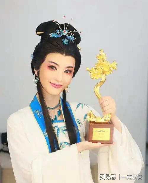  打开网易新闻 查看精彩图片 