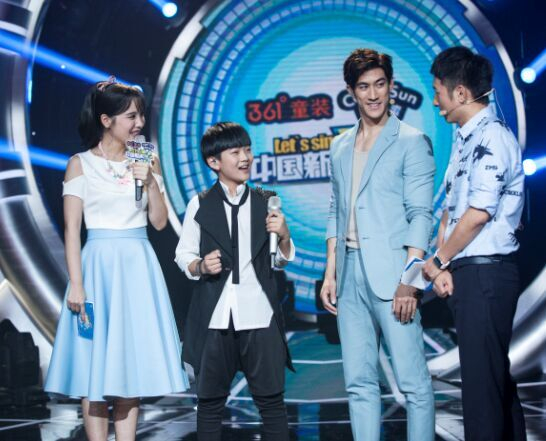 (《中国新声代》第三季李治廷 李维嘉 包威尔)