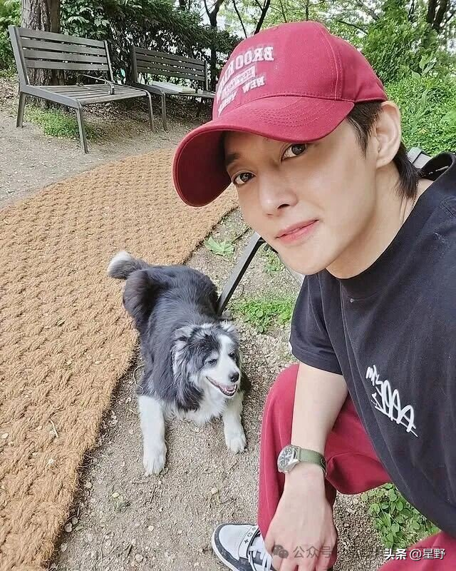 虽然一度低潮，但是他的人气并未彻底消失。