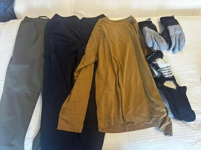 借到的部分物资。受访者供图