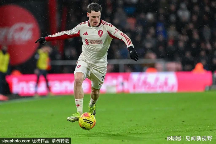  打开网易新闻 查看精彩图片 