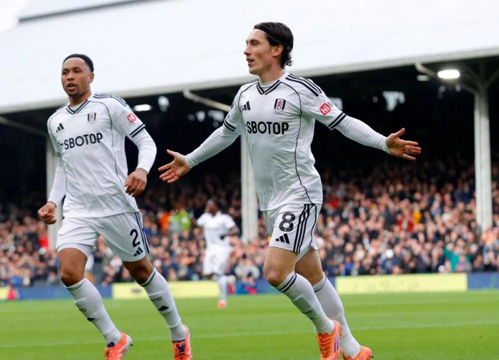  打开网易新闻 查看精彩图片 