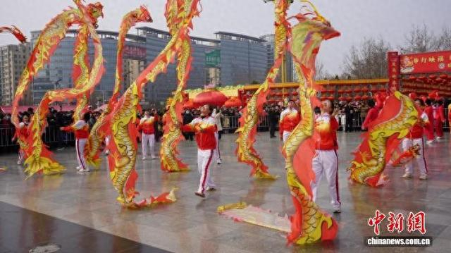 济南市莱芜区“马跃新春盛世欢歌”文艺展演活动现场。莱芜区委宣传部供图