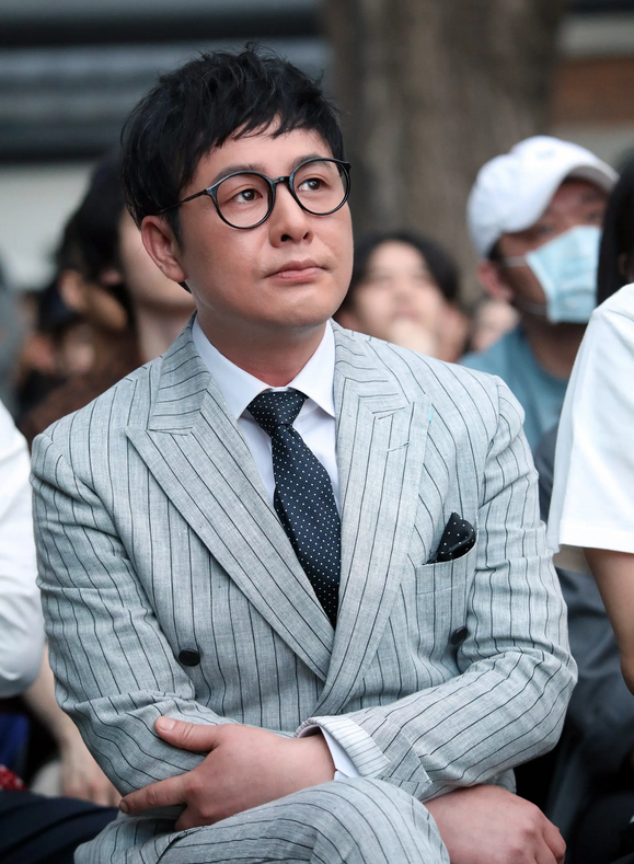  打开网易新闻 查看精彩图片 