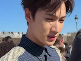 李昀锐让湖北粉丝先聊会儿 真的太幽默了吧 李昀锐巴黎时装周#明星资讯