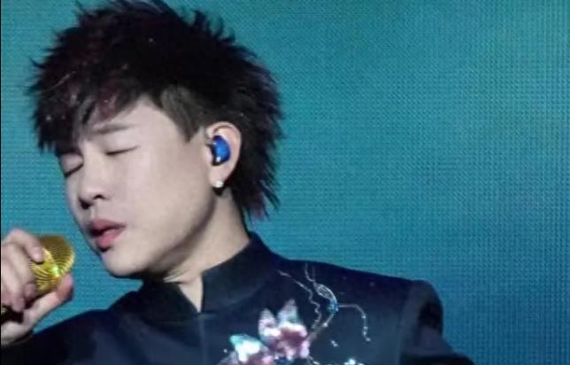 (来源：晨视频、潇湘晨报)