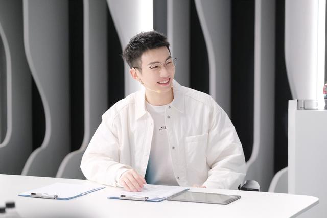 打开网易新闻 查看精彩图片