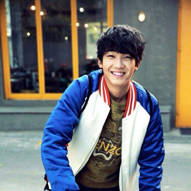 打开网易新闻 查看精彩图片