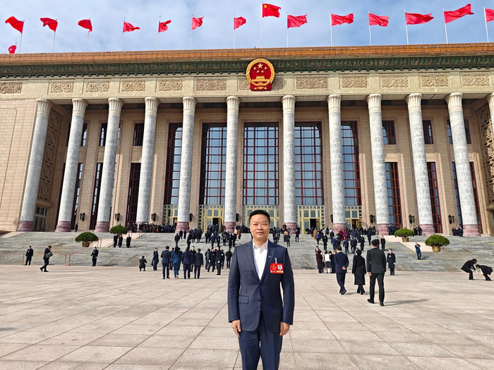 　全国人大代表、小鹏汽车董事长兼首席执行官何小鹏。 受访者供图