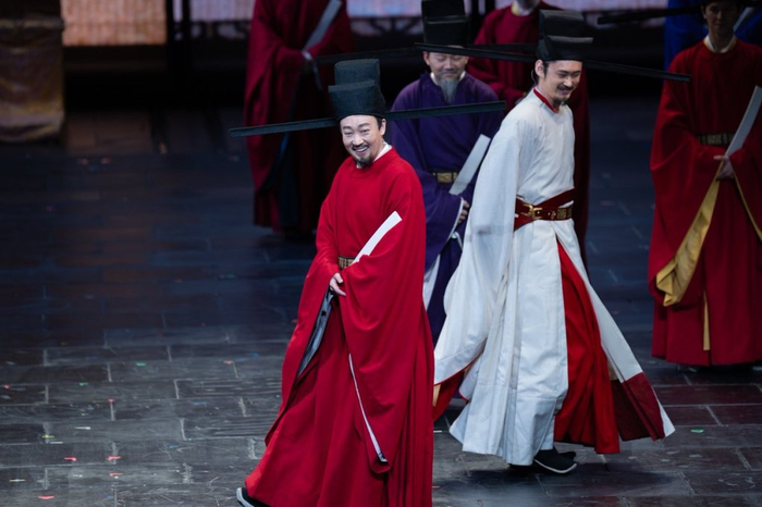 辛柏青时隔半年多首次“复出”