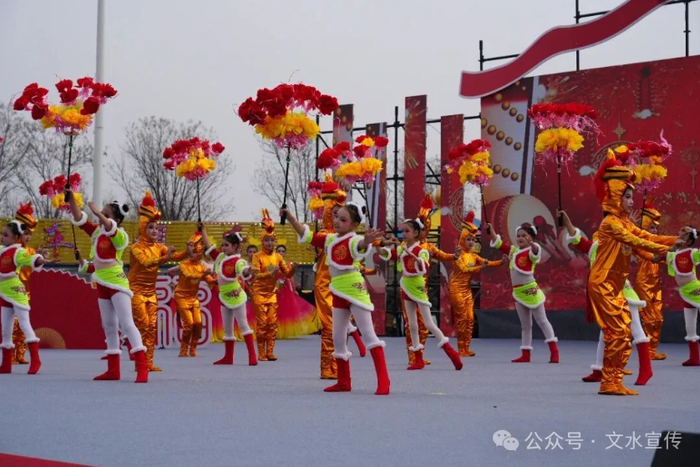 活动现场演出。（图片来源：文水县融媒体中心）