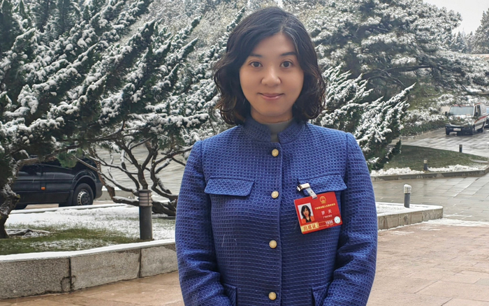 全国人大代表、广西壮族自治区桂林图书馆副研究馆员罗天。受访者供图