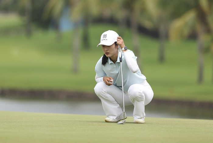 蓝湾大师赛进入第三轮，中国军团18人晋级创纪录|殷若宁|LPGA|刘钰|中国大师赛|一杆进洞_新浪体育_新浪新闻