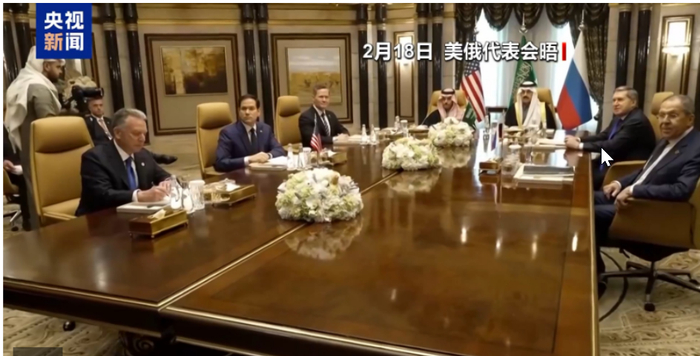 一些俄罗斯人倾向于认为，美俄乌会谈不过是美以准备袭击伊朗的烟雾弹