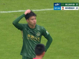 U23国足队友的一攻一防， 王钰栋向内侧一拨劲射，李昊迅速下地扑出，相当漂亮