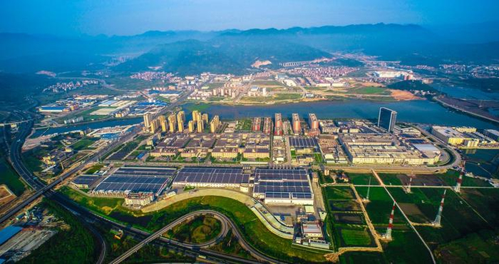 “中国锂电博士一半在宁德”，靠什么？