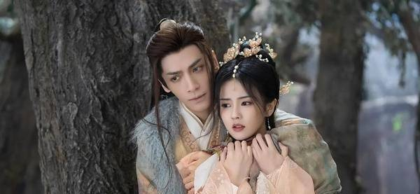 图片来源：微博@长月明