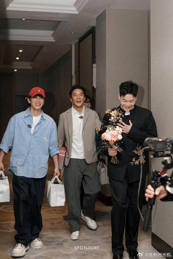 打开网易新闻 查看精彩图片