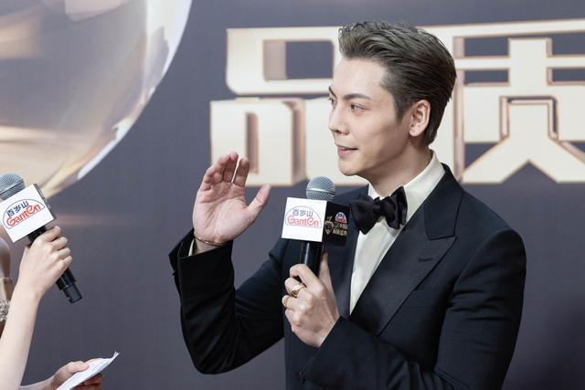  打开网易新闻 查看精彩图片 