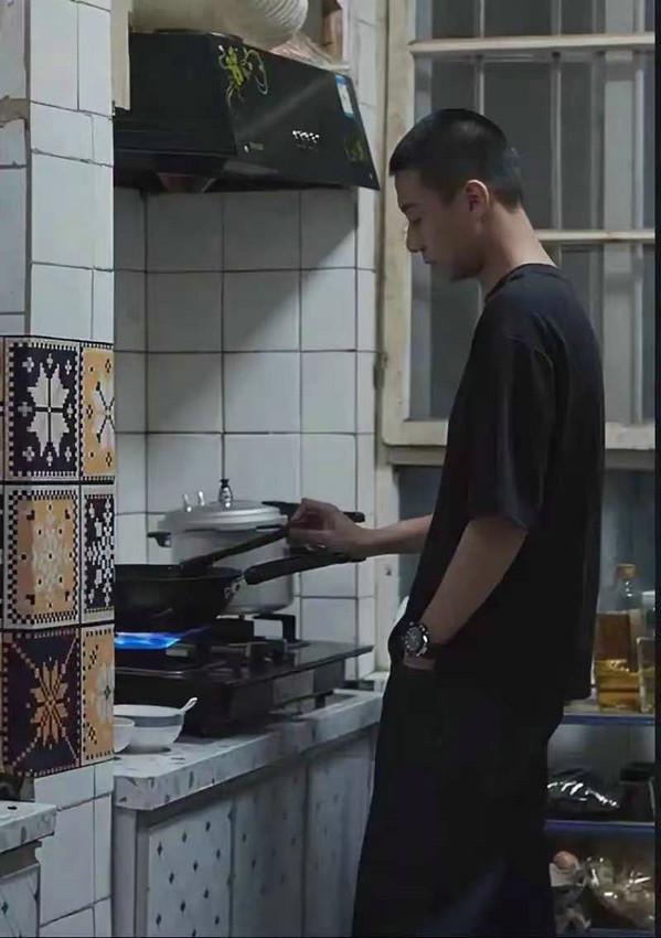 打开网易新闻 查看精彩图片