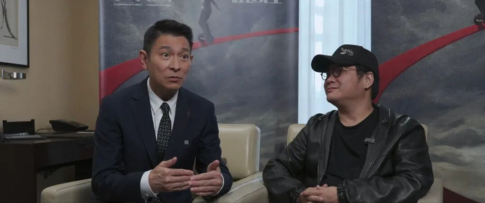 ▲宁浩表示，他想拍《红毯先生》的初衷很“朴素”，就是想和刘德华拍戏。