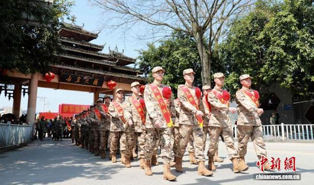 图为活动现场。龚普康 摄